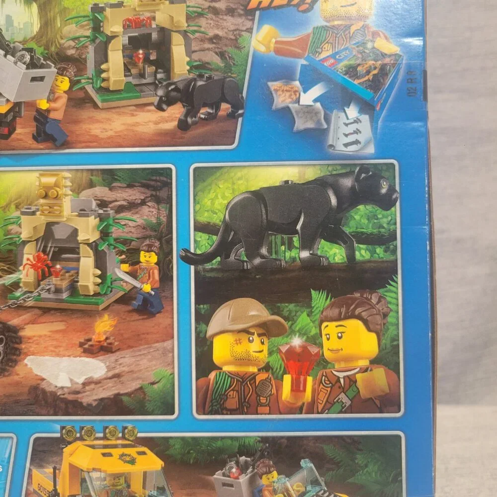 Lego City Jungle Halftrack Mission 60159